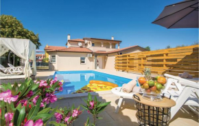 Holiday home Kastel Dorina